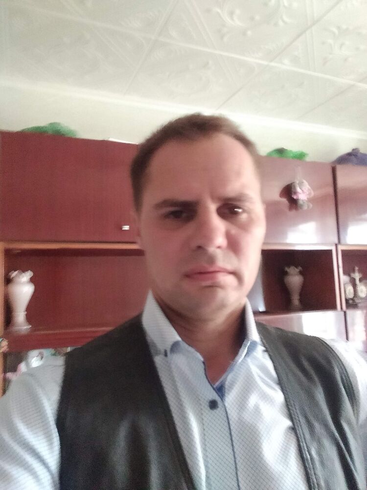  ,   Vitaliy, 49 ,     , c , 