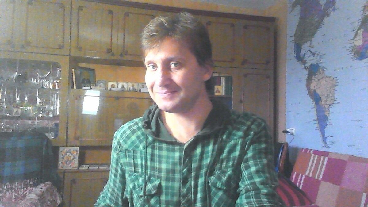 ,   Pavel, 54 ,   ,   , c , 