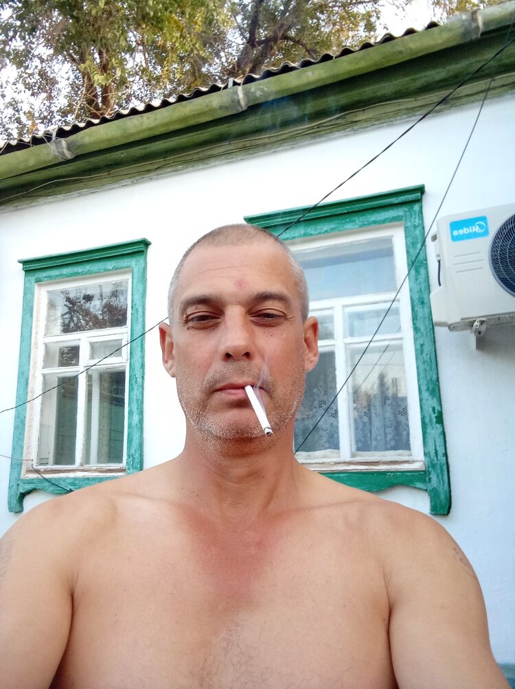  38072619  , 46 ,    