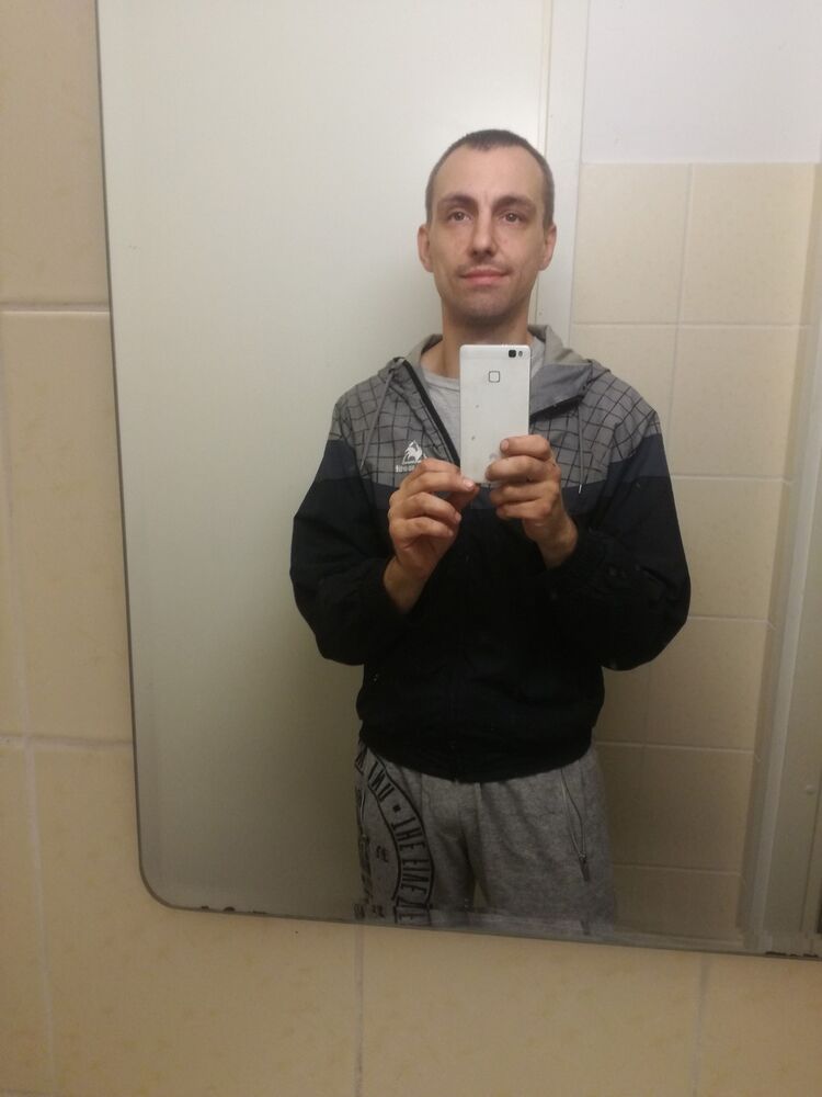  17294199  Aleksej, 38 ,    