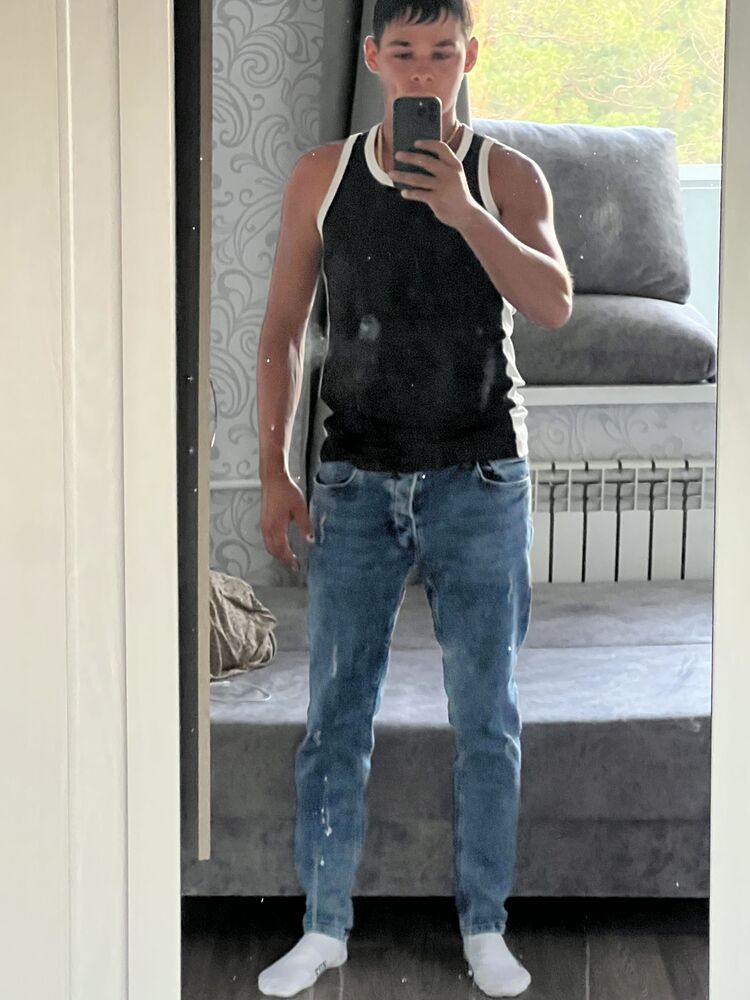  ,   Denis, 28 ,   ,   , c 