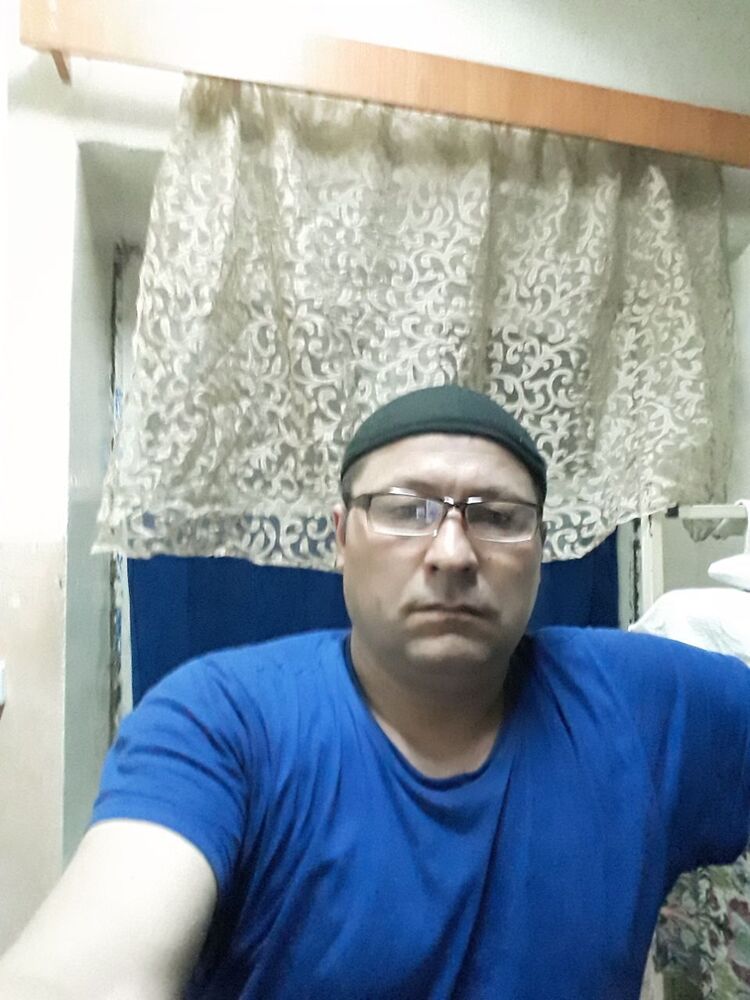  22762169  , 44 ,    