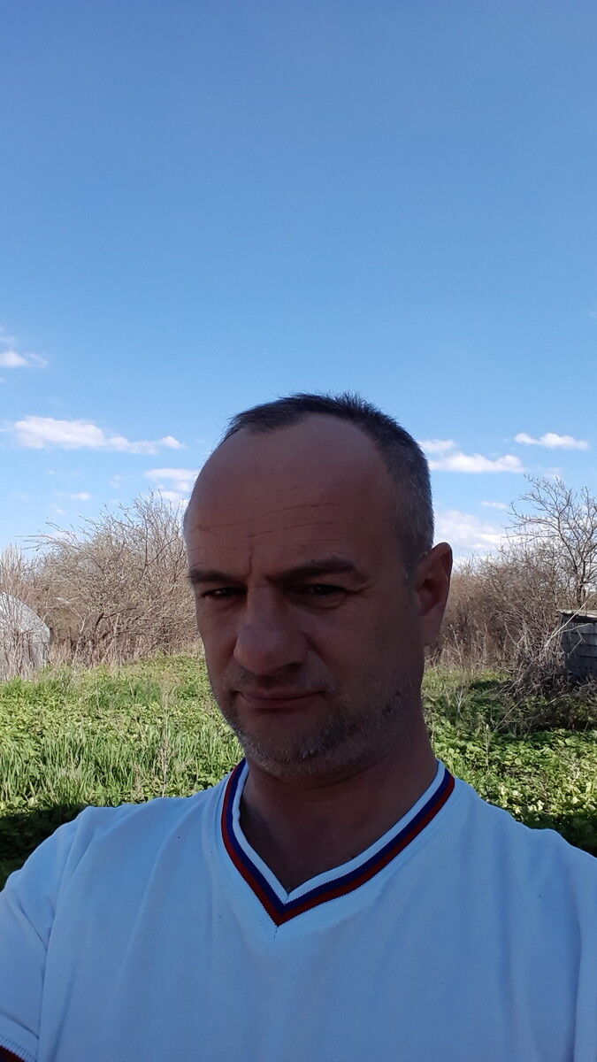 ,   Oleg, 49 ,   ,   , c 