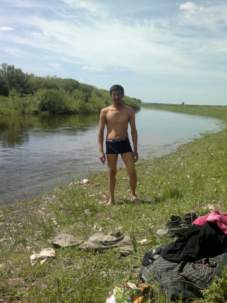  ,   Omadjon, 46 ,   