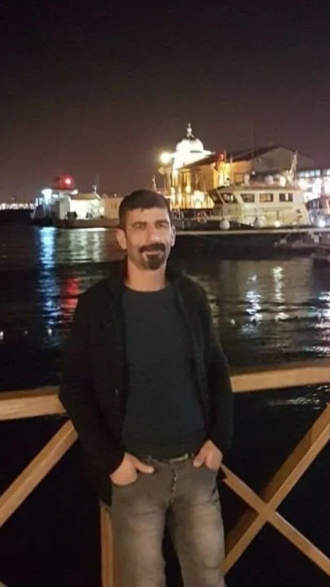  Tuzla,   Murat, 49 ,   ,   , c 