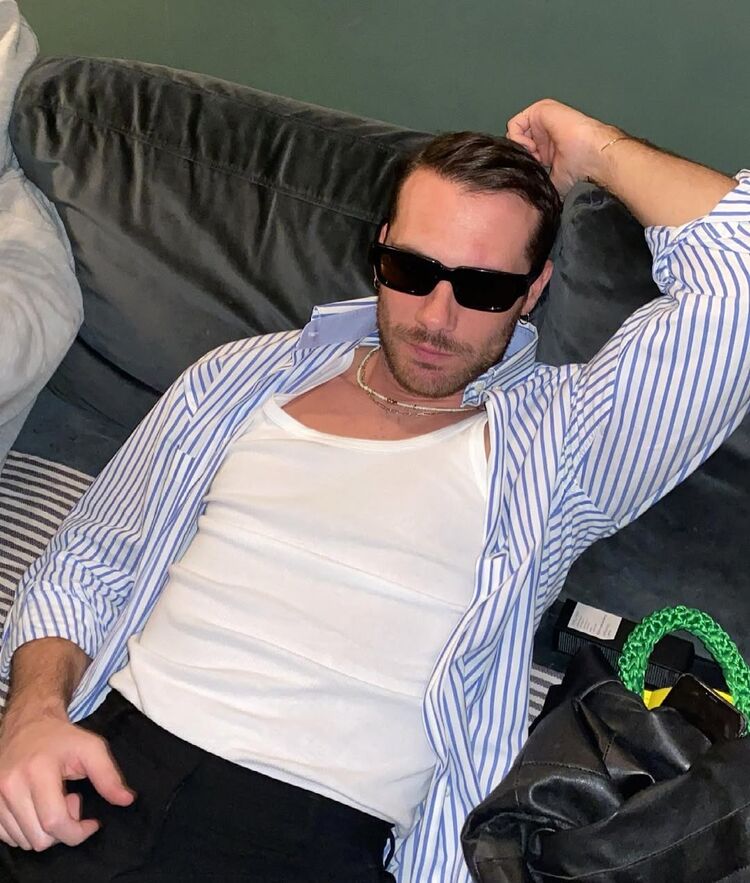 ���� 51975209 ������� �����, 35 ���, ���� ���������� � ������