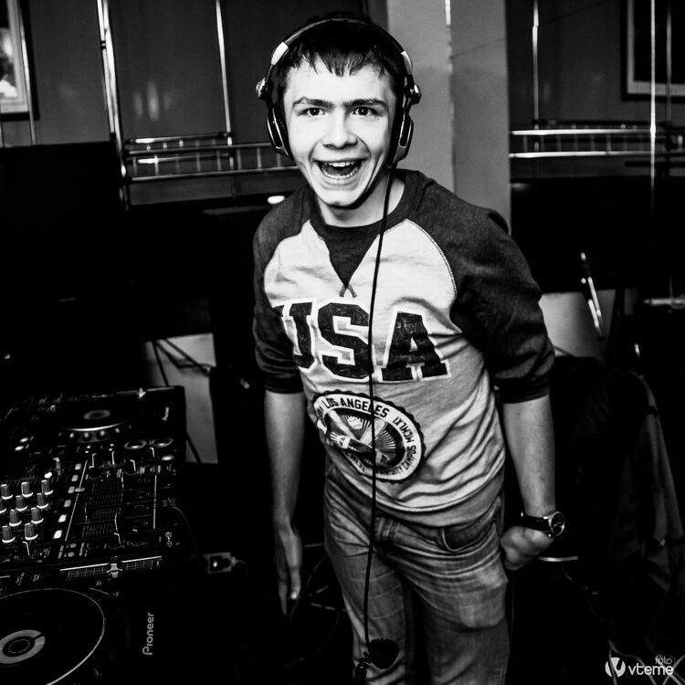 ���� 25027909 ������� ������, 29 ���, ���� ���������� � �����-����������