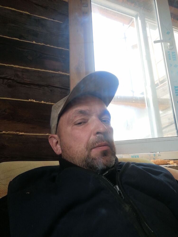  37478309  , 52 ,    --