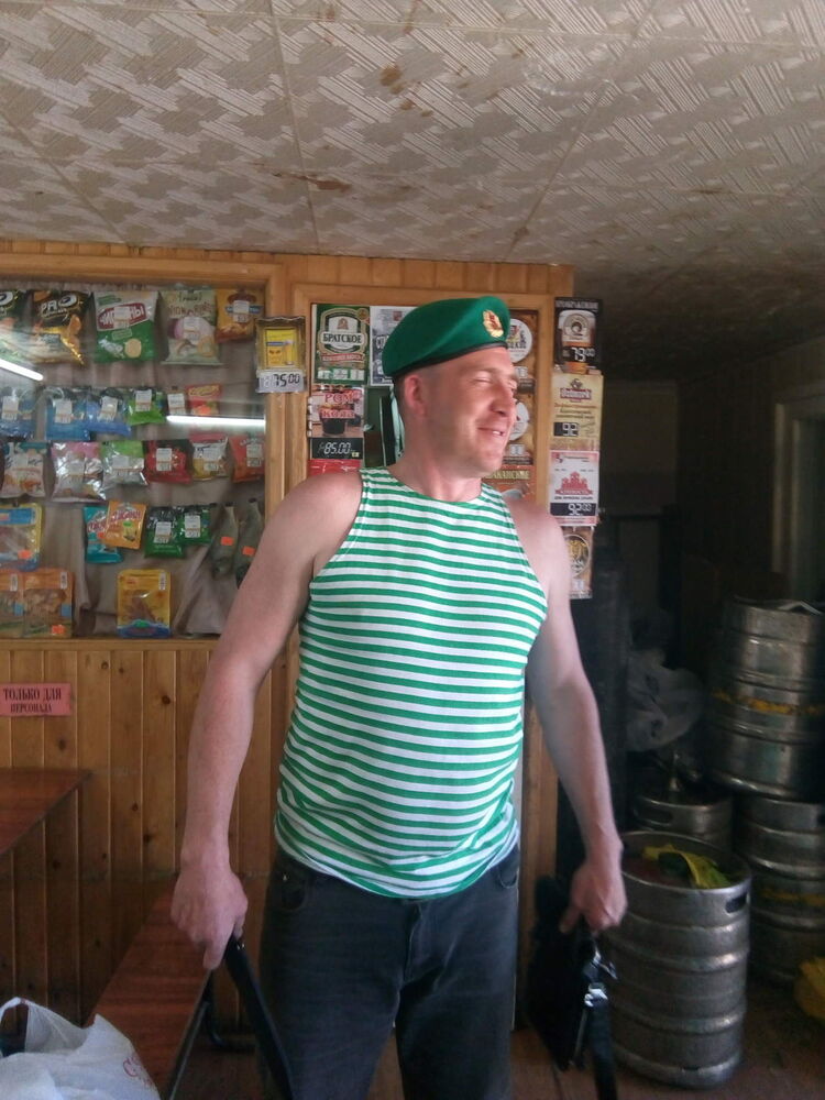  41976549  , 44 ,    