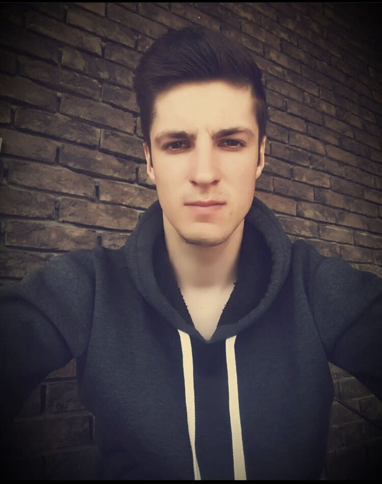  35069289  Nikolai, 27 ,    -