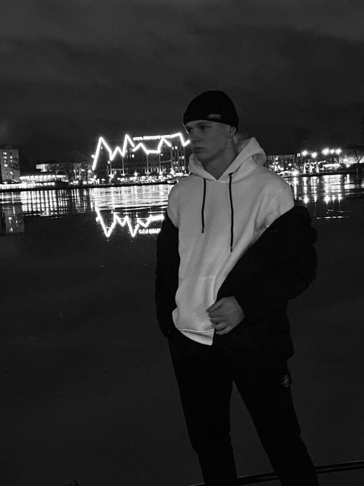 ���������� �����������, ���� ����� �����, 21 ���, ������������ ��� ������, ����� � ���������, c�������� ���������