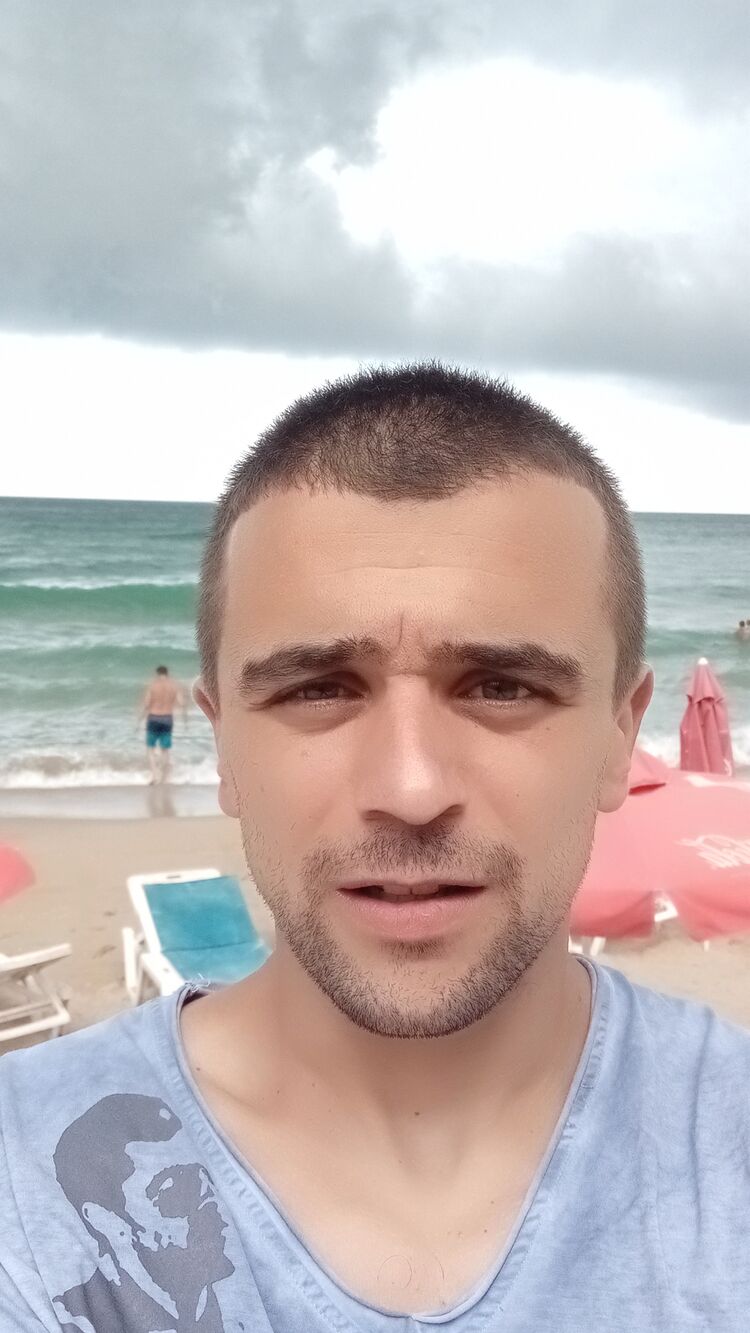  36956469  , 34 ,    