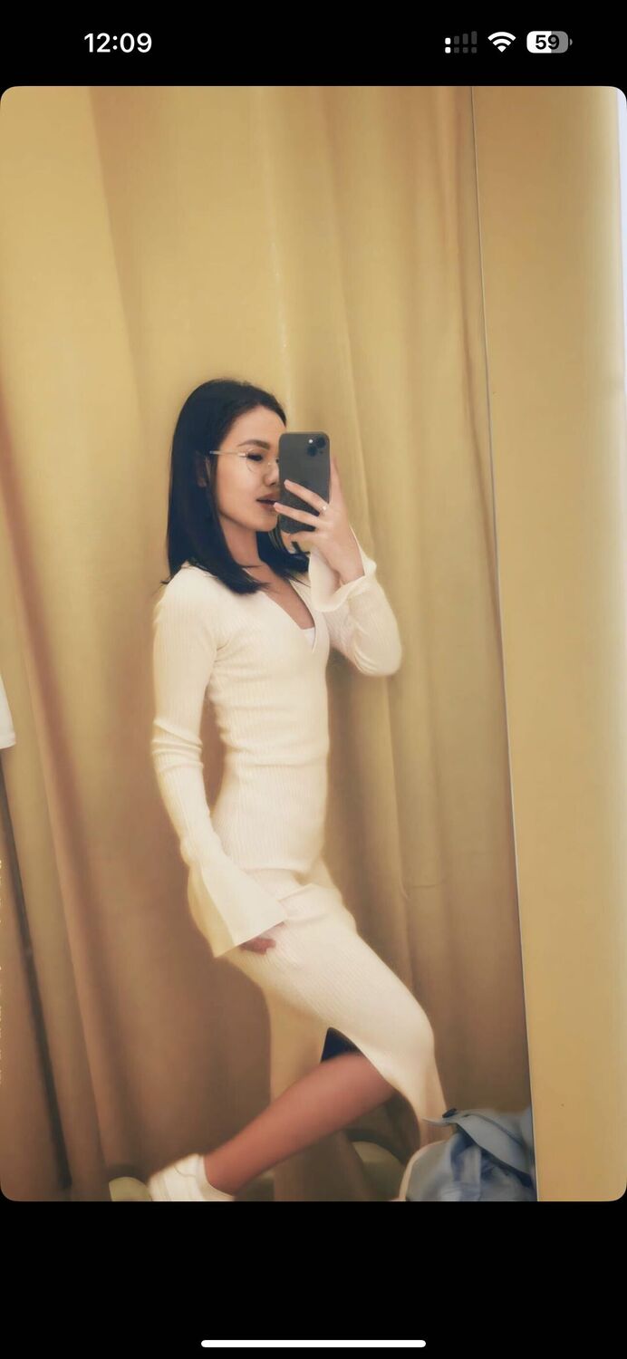  39107719  Bella, 30 ,    