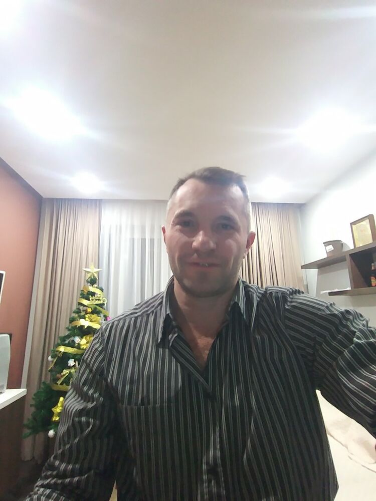  18602899  , 48 ,    