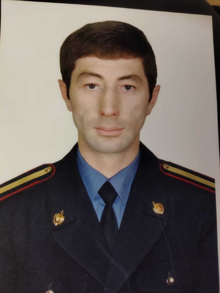  53688179  , 44 ,    --