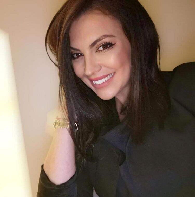  36704749  Harwells, 32 ,    