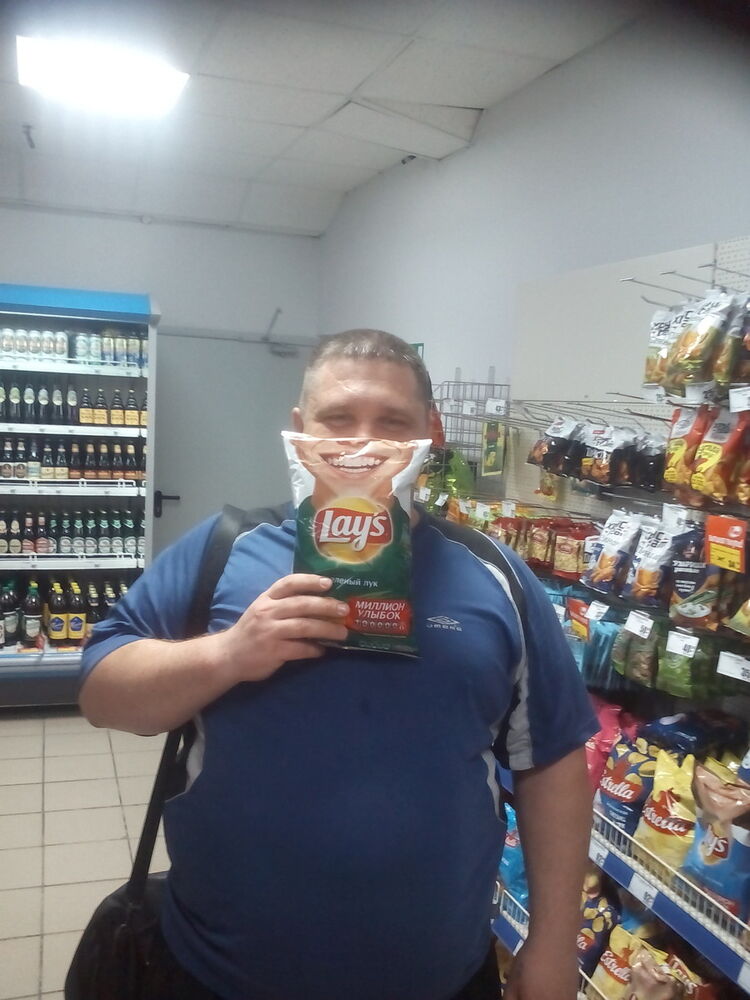  9739589  , 43 ,    