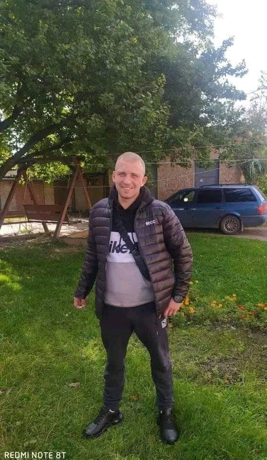  33187209  Sergiuarzad, 36 ,    