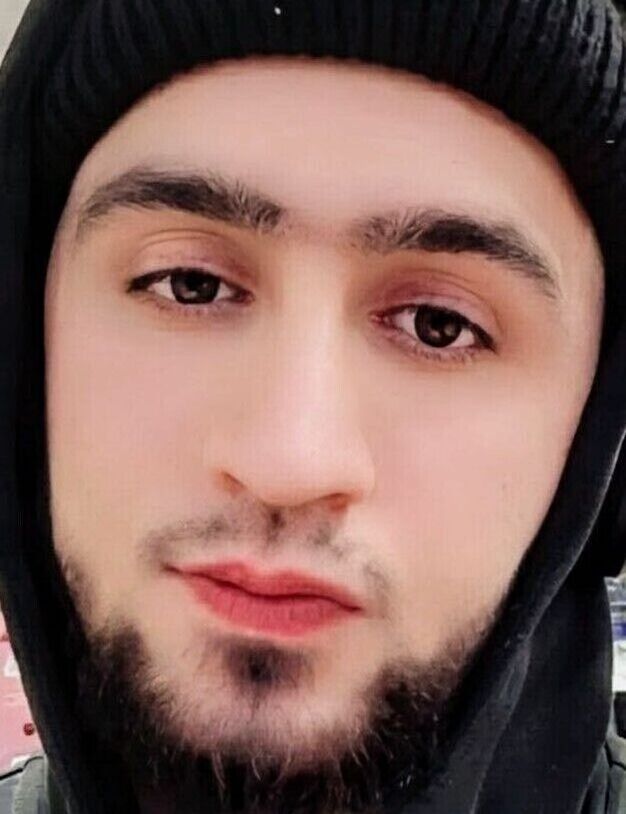  54064979  Shamil, 23 ,    