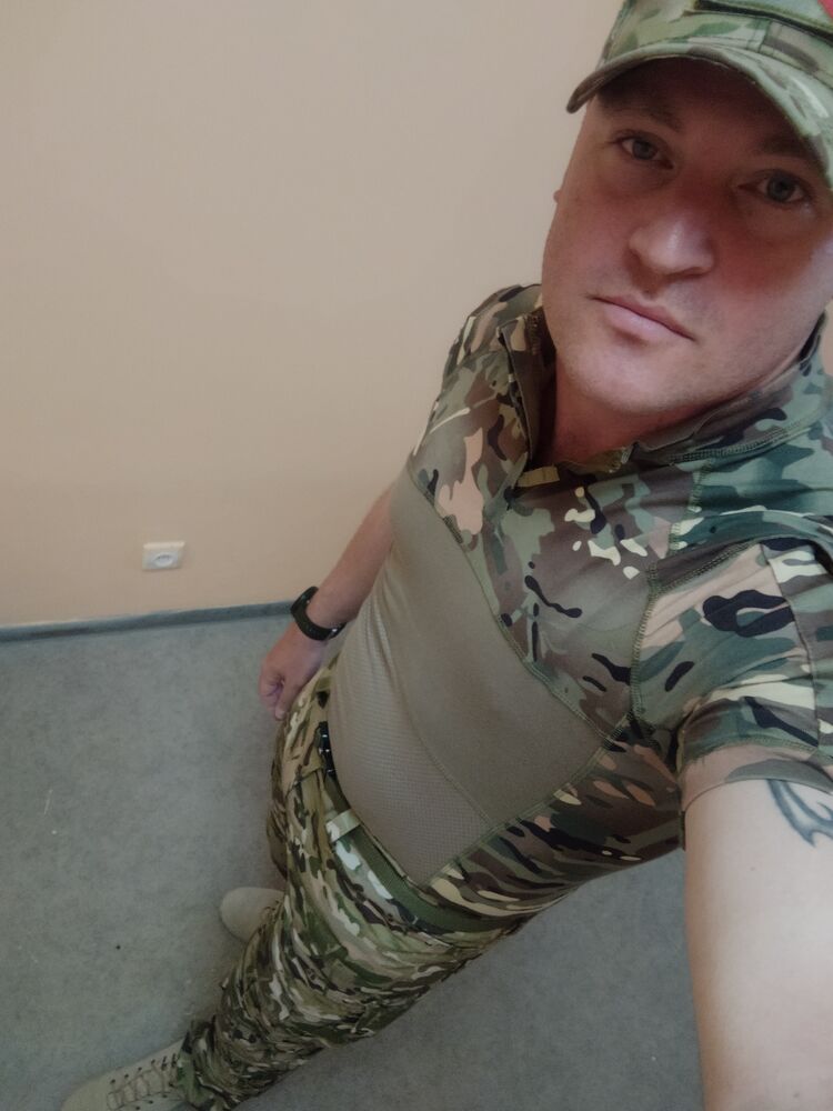  35809429  , 39 ,    