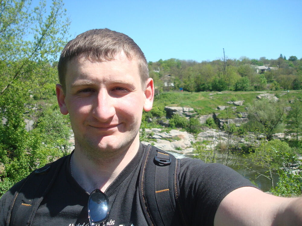  ,   Ruslan, 39 ,   ,   , c 