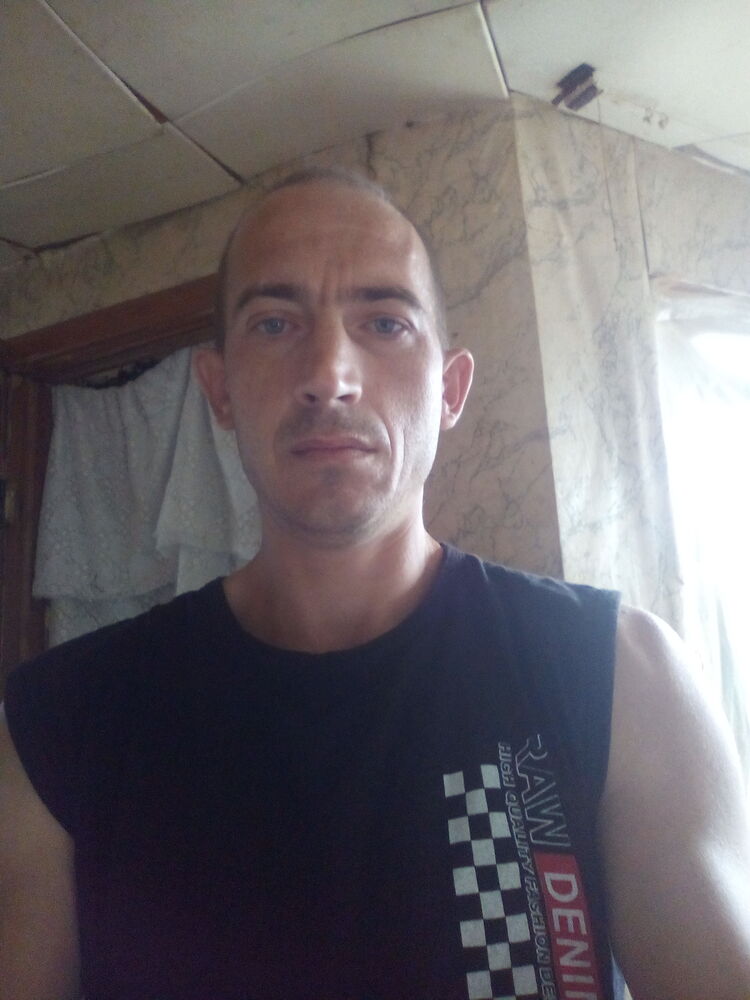  23811439  , 40 ,    