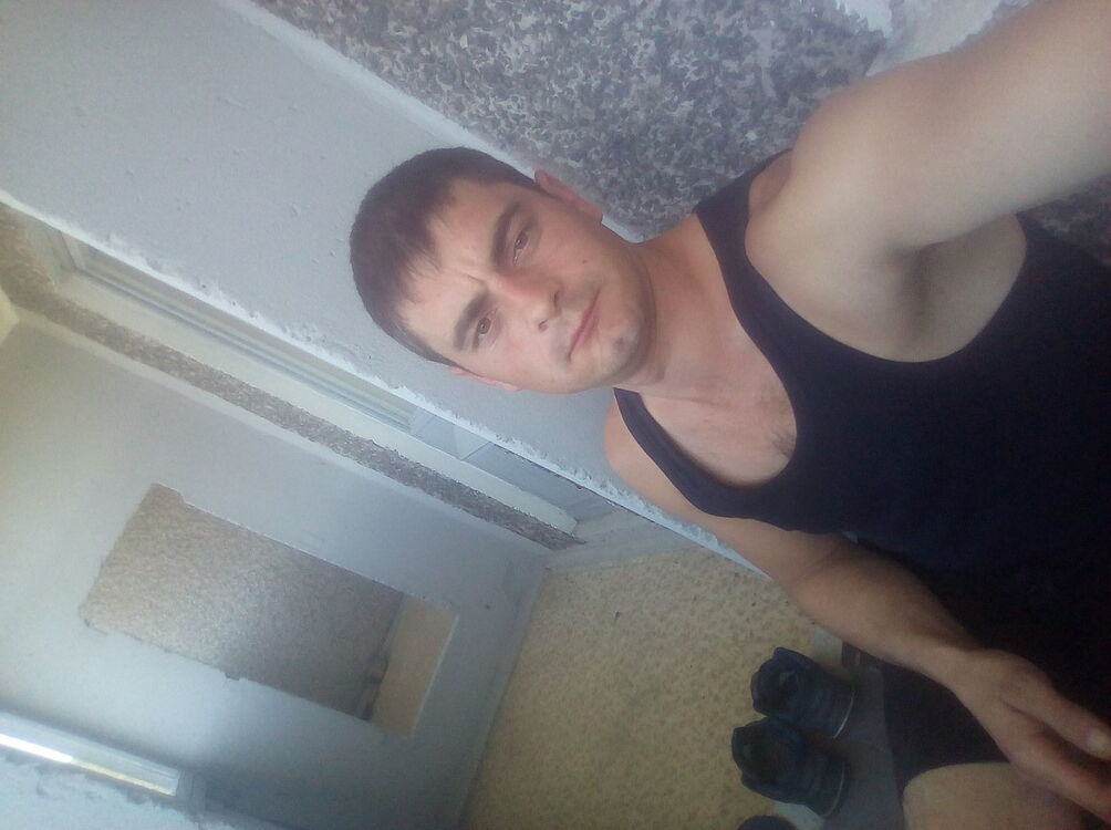  ,   Pasha, 37 ,   ,   , c 