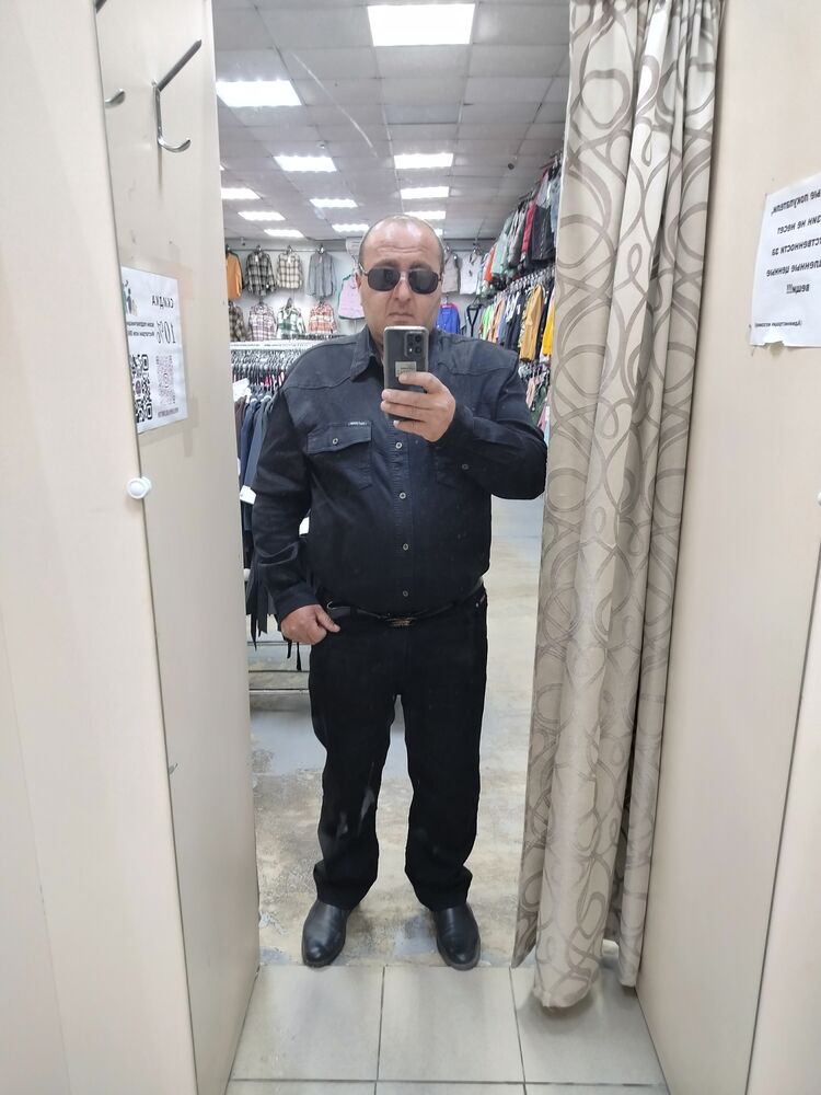  28976079  , 44 ,    