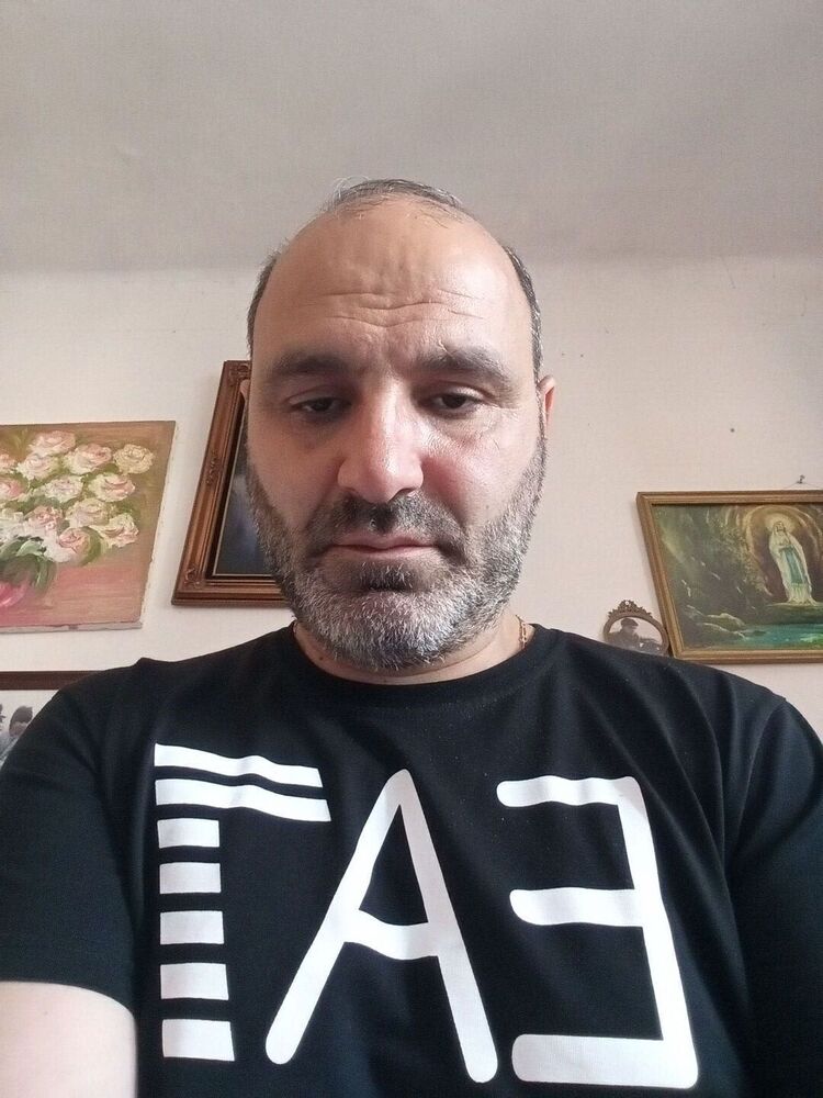  ,   Arman, 47 ,   ,   