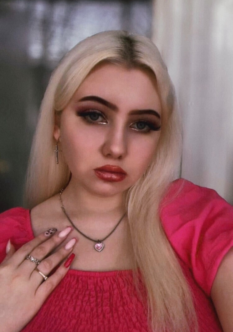  Incesu,   , 22 ,   ,   