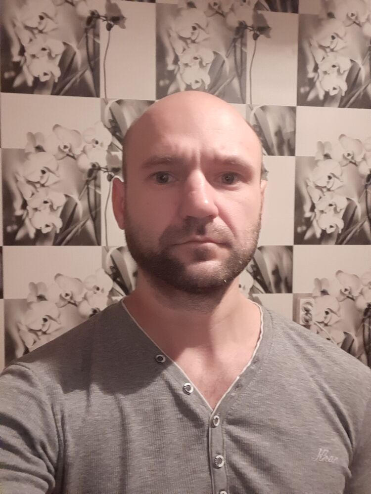  40035359  , 40 ,    