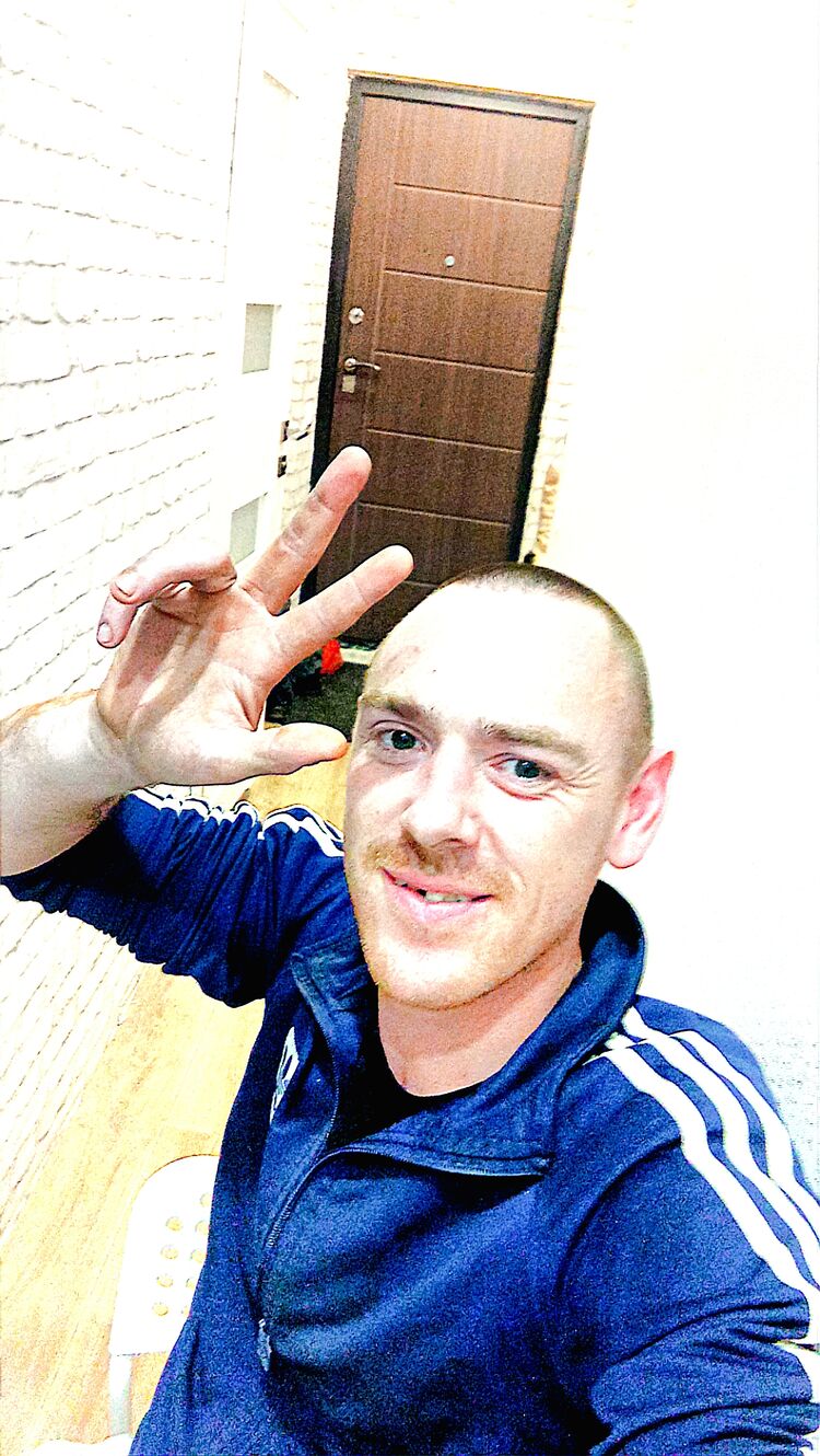  50487289  Oleg, 32 ,     