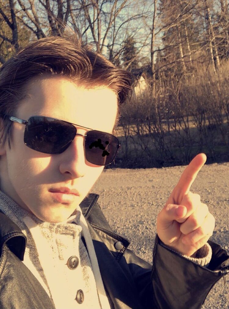  Mustasaari,   Artyom, 24 ,   ,   