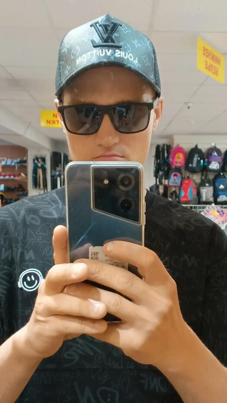  45285409  , 33 ,    