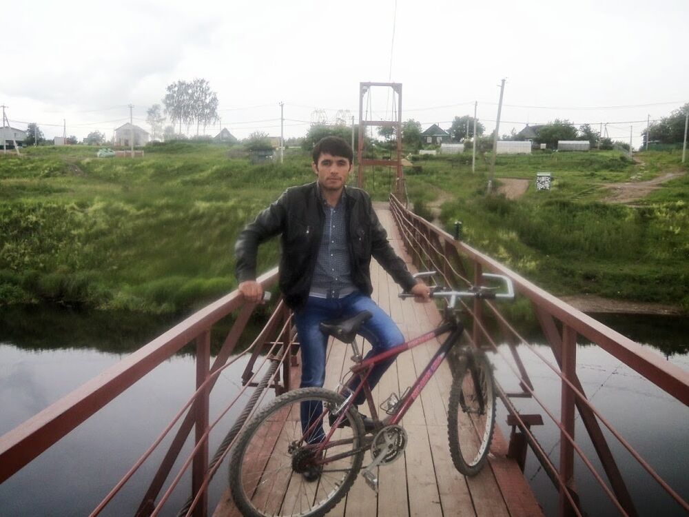  -,   Nasir, 37 ,   ,   , c 