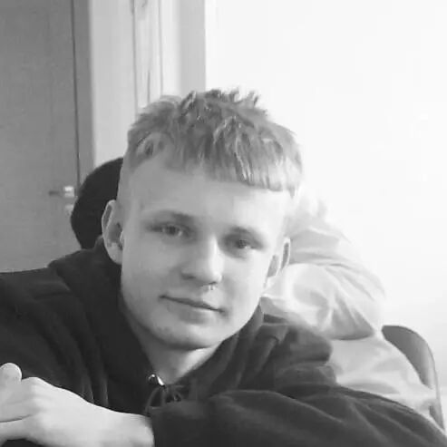  39860939  Kirill, 21 ,    