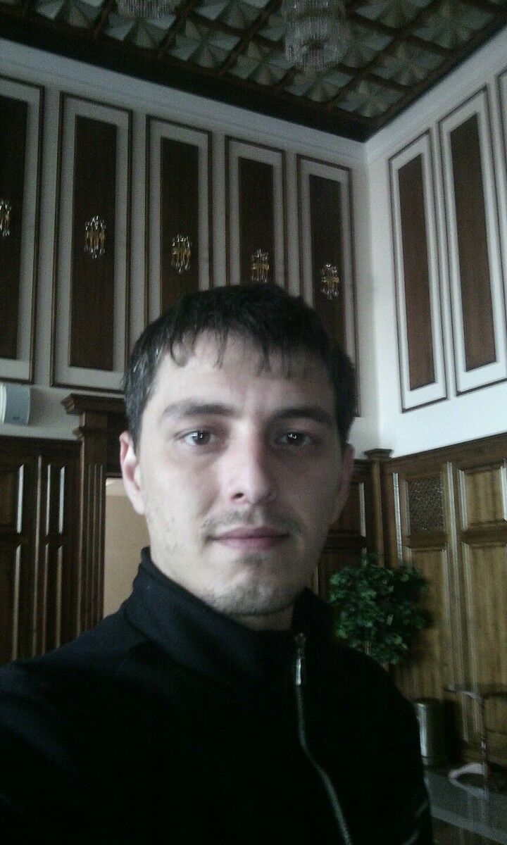  ,   Danil, 40 ,   