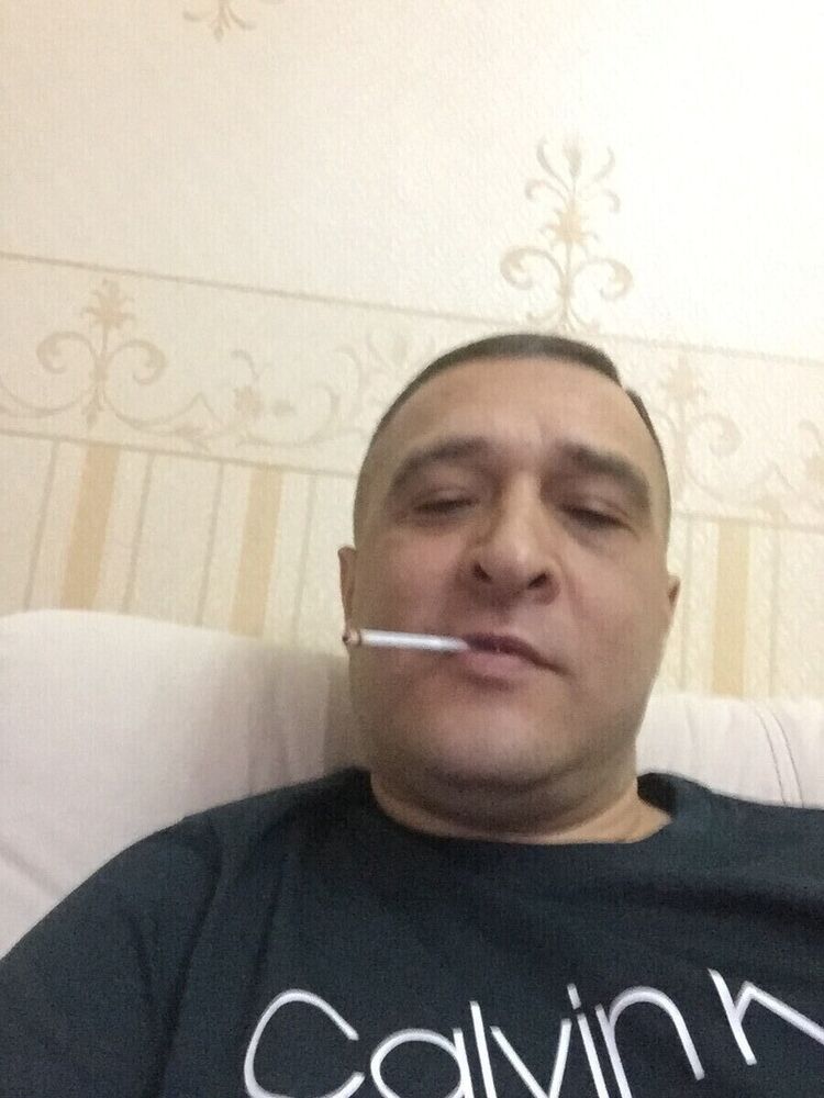 ,   Erkin, 44 ,  