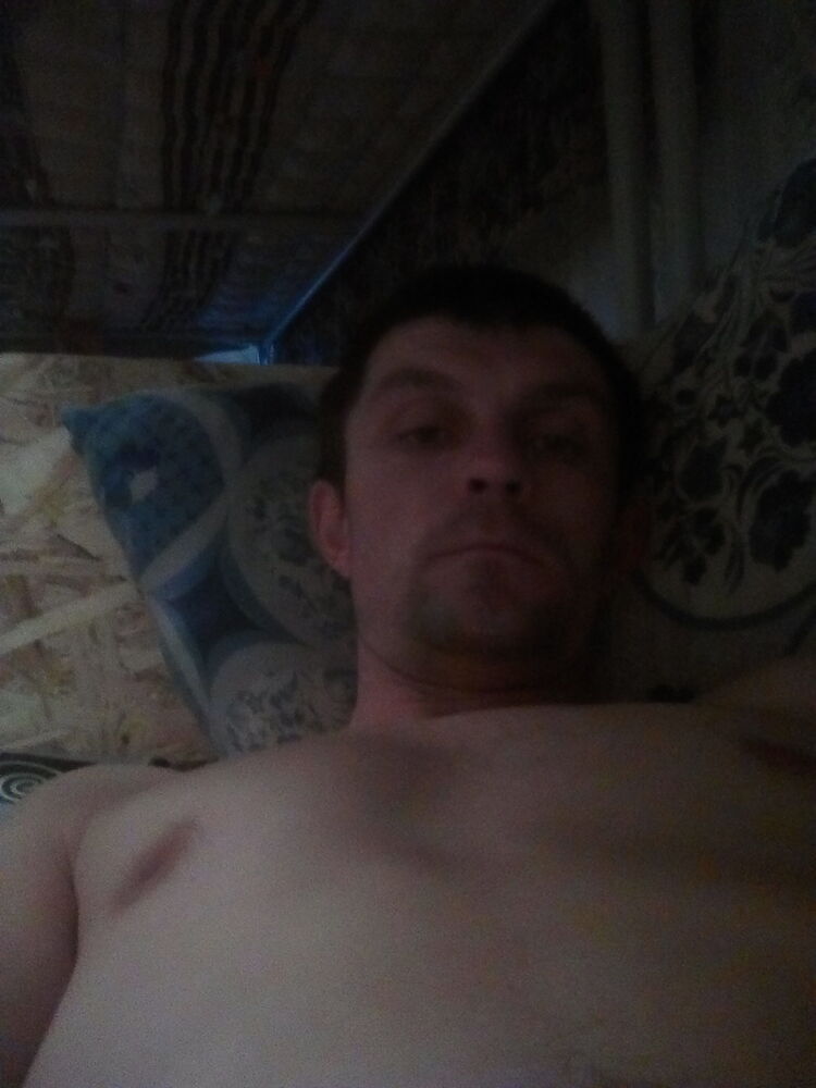  9672439  Dmitrij, 39 ,    -