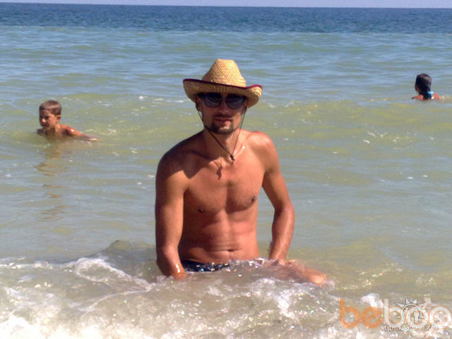  1211999  Dima82, 42 ,    