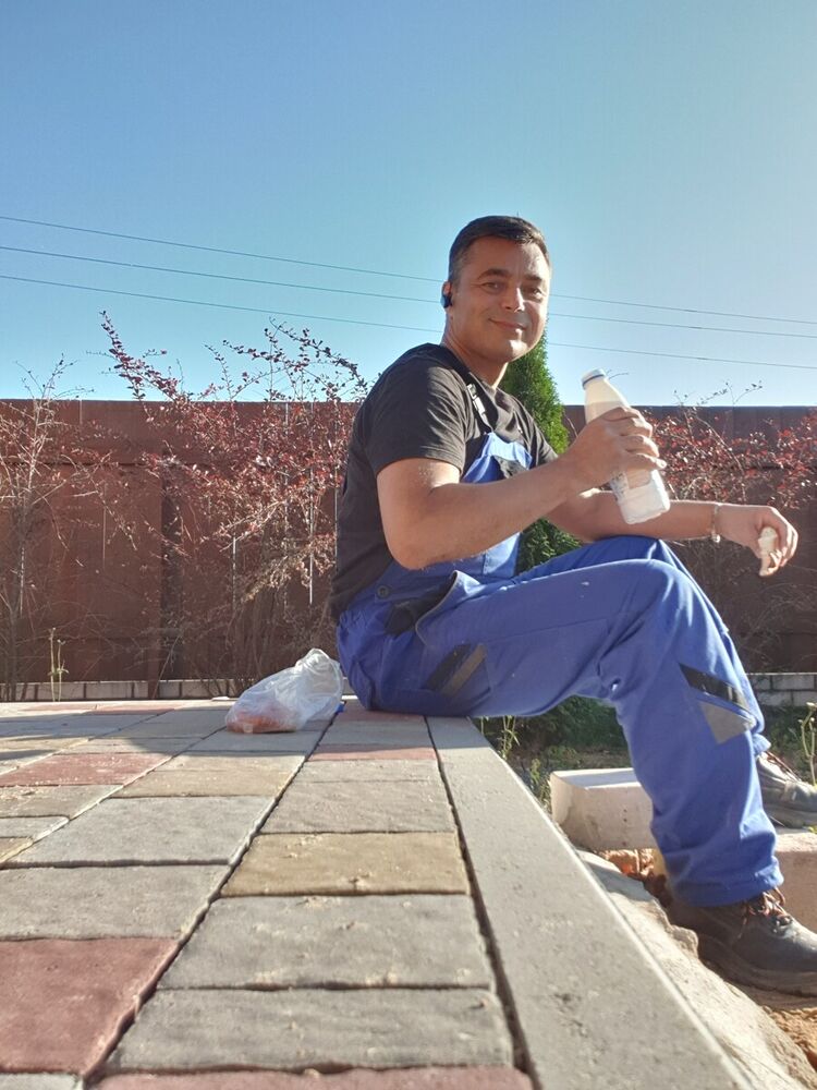  22538429  , 49 ,    