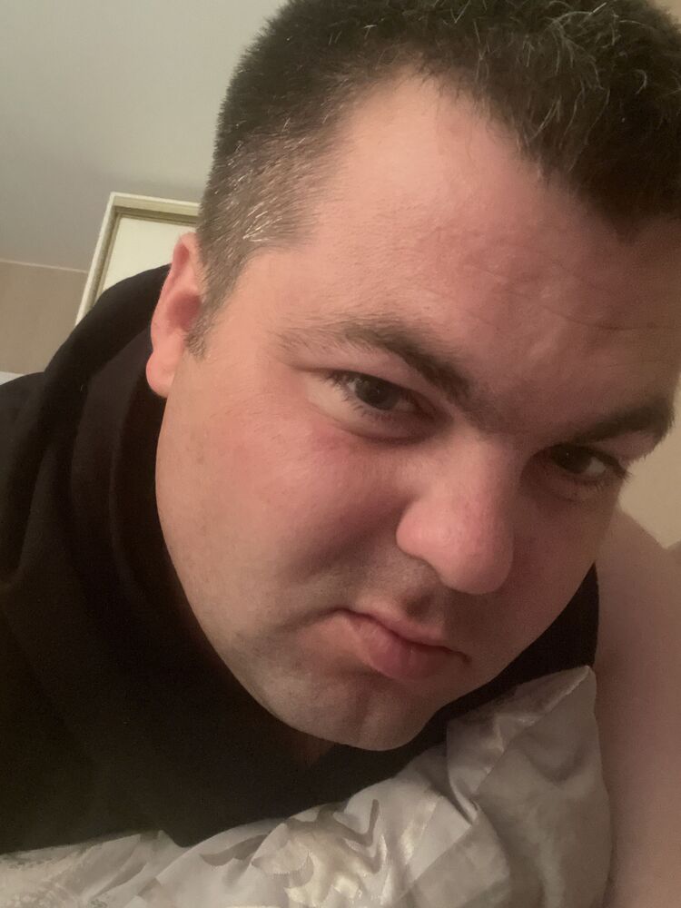  37218189  , 31 ,    