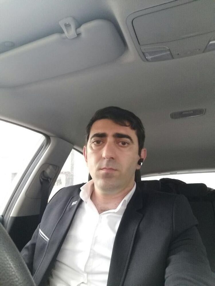  28581109  Alim, 40 ,    