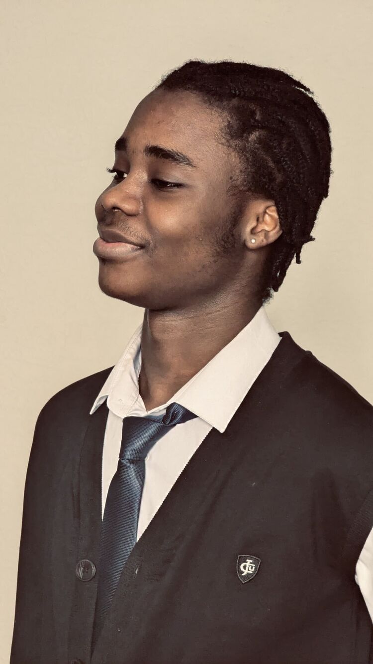  52378489  Georges, 20 ,    