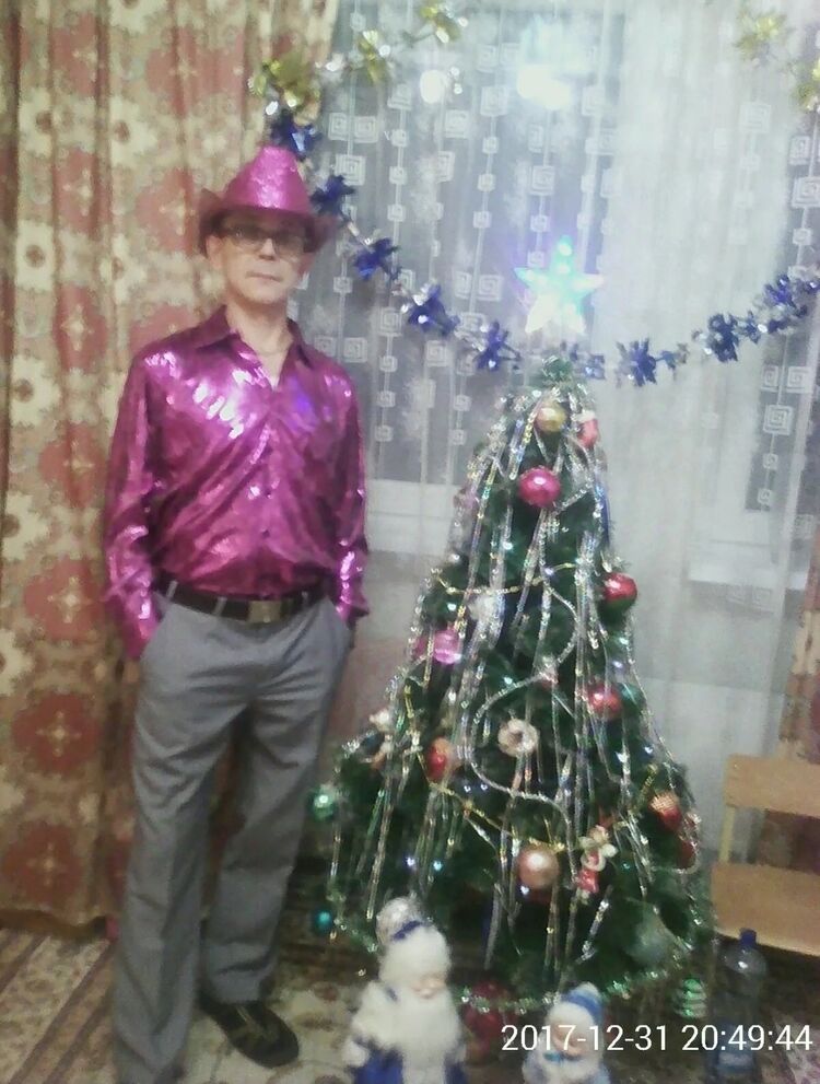  48570379  , 57 ,    