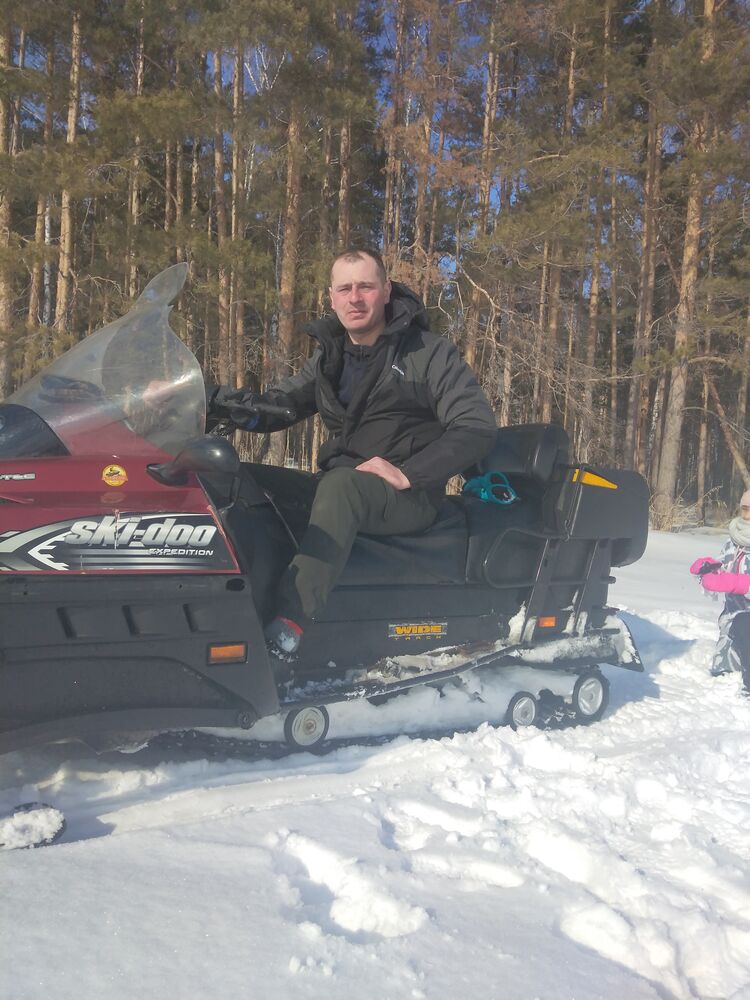  34764589  Vladimir, 31 ,    -
