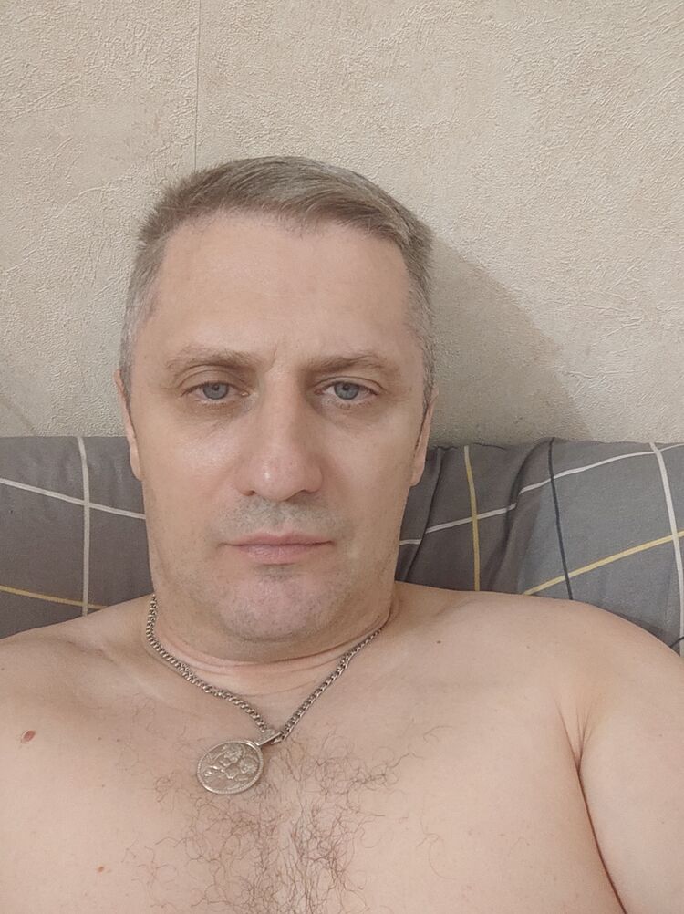  46948769  , 51 ,    