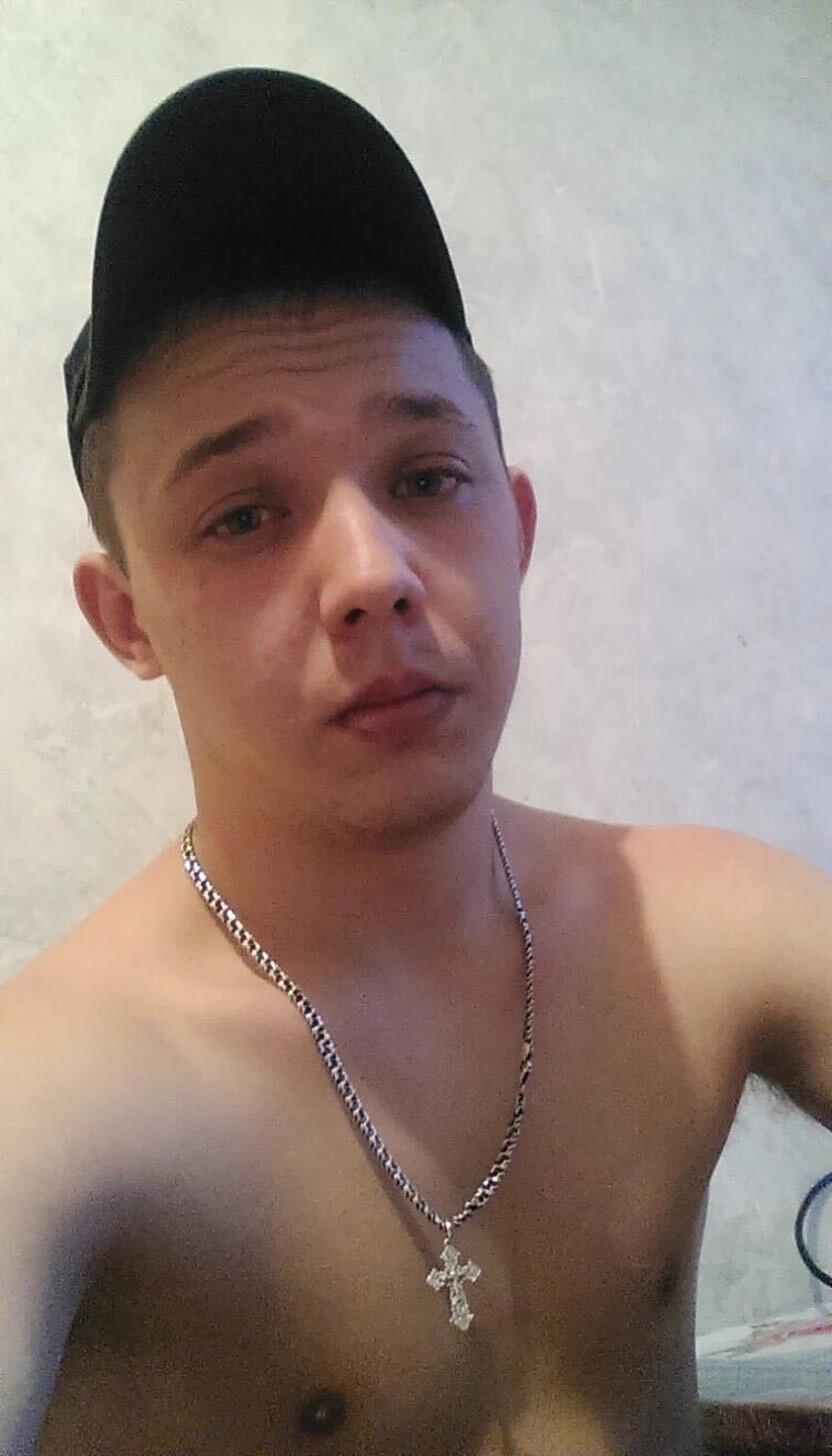  32581369  , 28 ,    