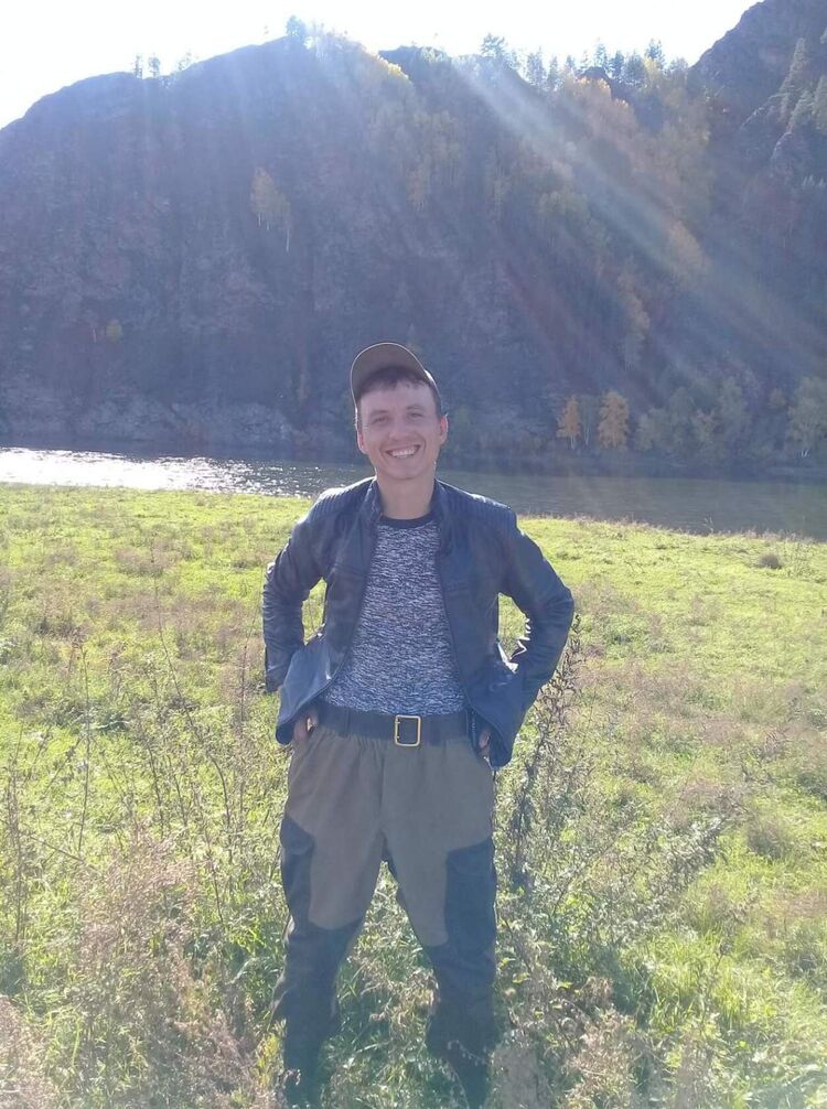  33941569  , 38 ,    -