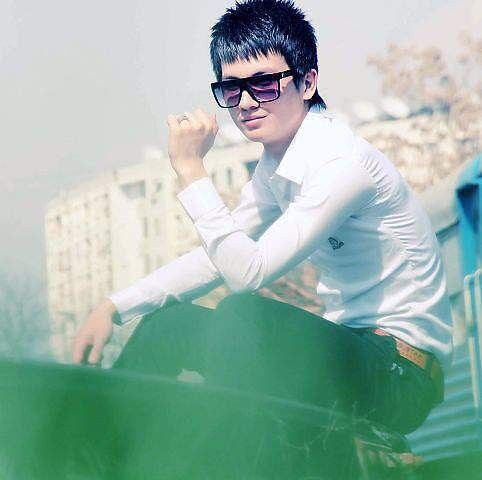  ,   ULuGbeK, 33 ,     , c , 